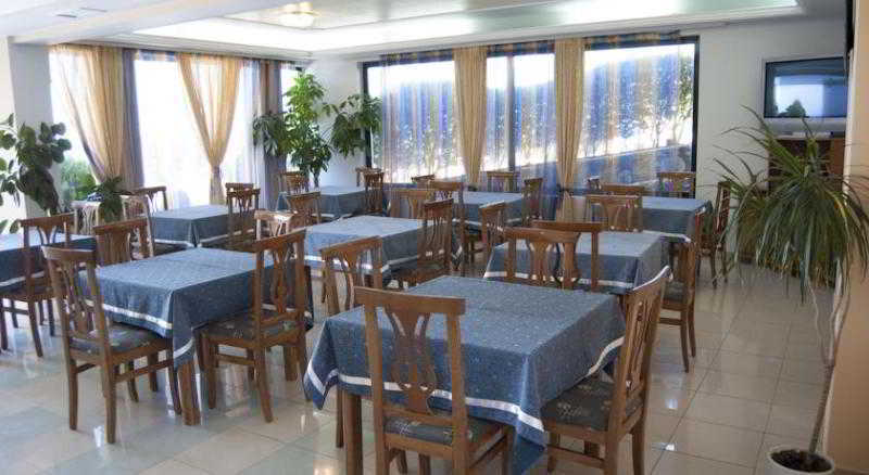 Perla Hotel Saranda Exterior photo